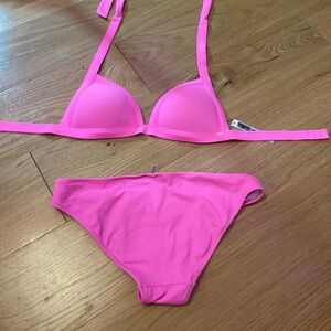 Pink triangle top and bottomes